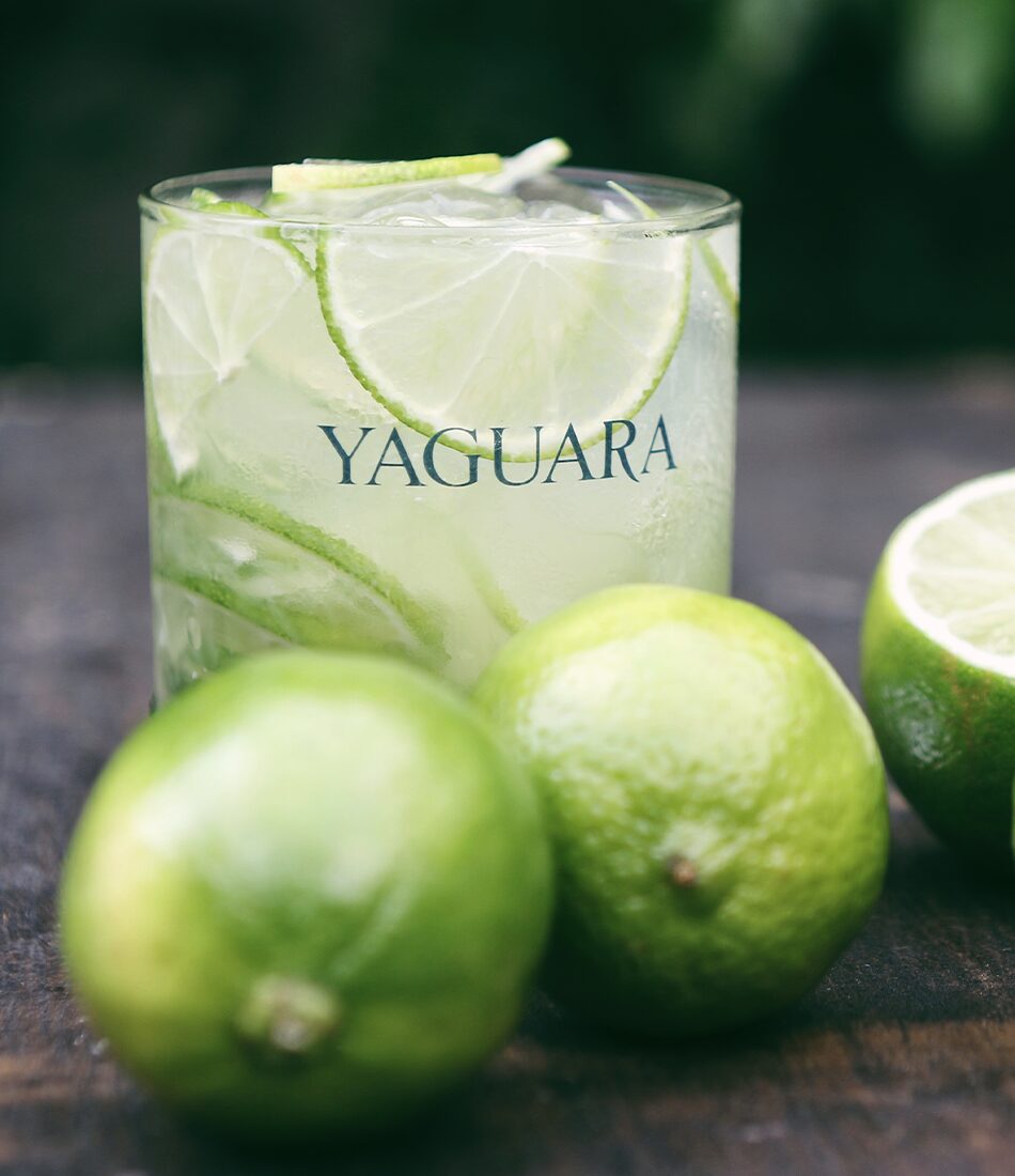 Yaguara-Organic-Cachaça-Classic-Caipirinha-Cocktail